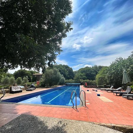 Hotel Mas Pelegri Seriñá Kültér fotó